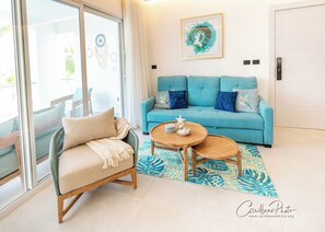 Living area - Aqua Esmeralda • Beachfront Apartment Martinica 202 (Dominicus)