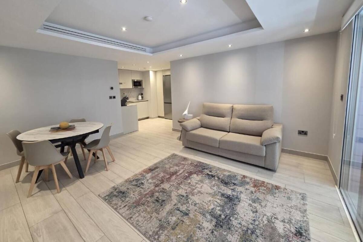 Luxury Διαμέρισμα, Ιδιωτική Πισίνα, Θέα στη Θάλασσα | Περιοχή καθιστικού