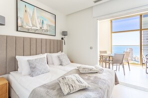 2 bedrooms, iron/ironing board, free WiFi, bed sheets - Intempo by Holuxe - 056 - 5th floor (Benidorm)