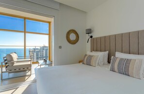 2 bedrooms, iron/ironing board, free WiFi, bed sheets - Intempo by Holuxe - 184 - 18th floor (Benidorm)