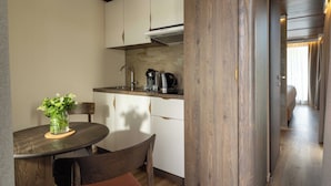 Suite Classic, vista lago | Area soggiorno