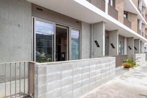 تفاصيل الفندق من الخارج