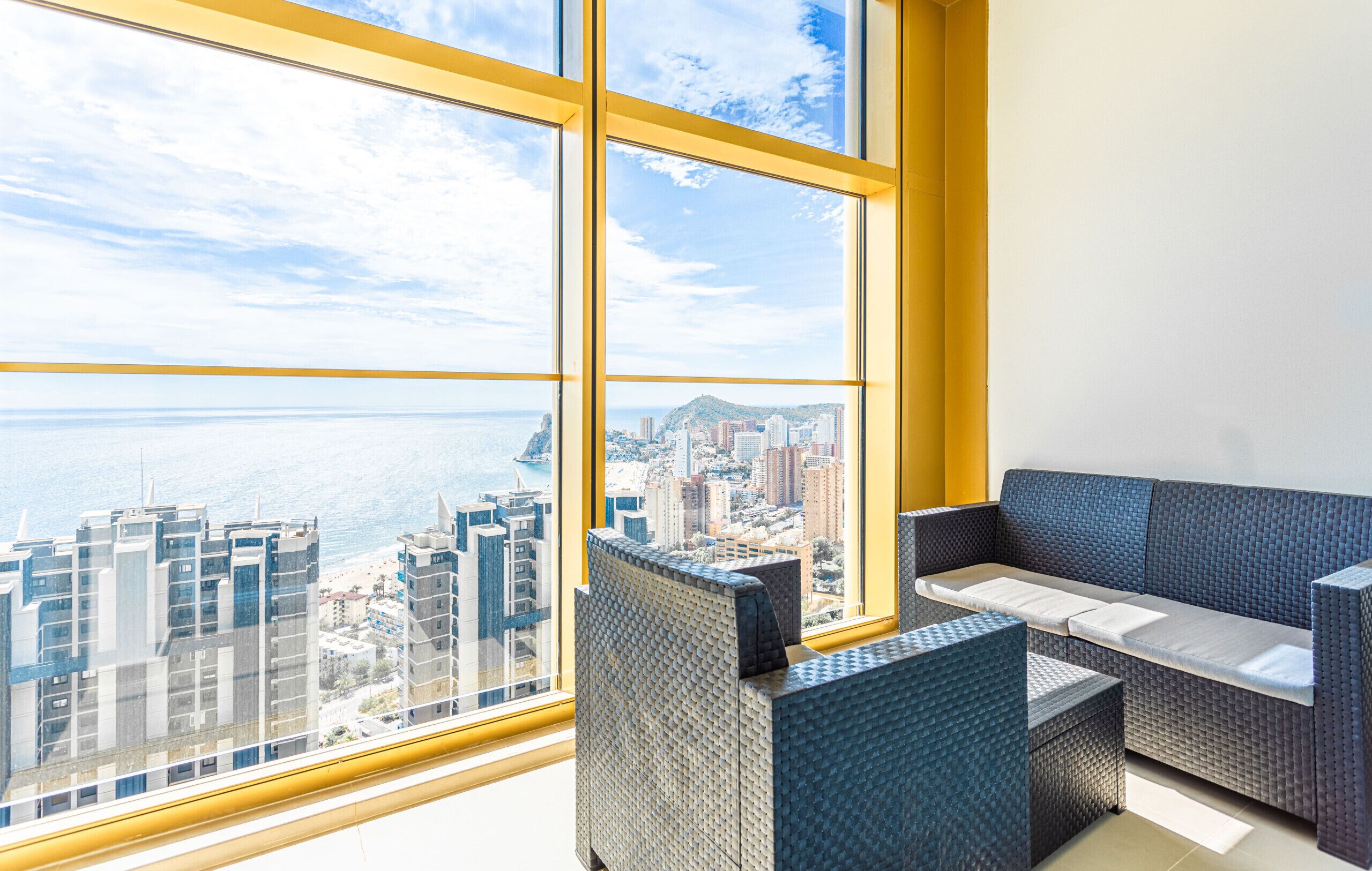 Intempo By Holuxe - 232 - 23rd Floor - Benidorm