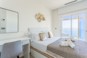 2 bedrooms, iron/ironing board, free WiFi, bed sheets - Intempo by Holuxe - 252 - 25th floor (Benidorm)