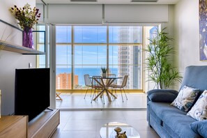 TV - Intempo by Holuxe - 036 - 3rd floor (Benidorm)