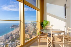 Dining - Intempo by Holuxe - 352 - 35th floor (Benidorm)
