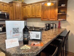 Fridge, microwave, oven, stovetop - Your 4-Season Adventure Base! True ski-in/ski-out 4BR condo at Sullivan Stone. Prime location on the Main Run. Features a private hot tub and a gourmet kitchen for the ultimate mountain getaway. (Kimberley)
