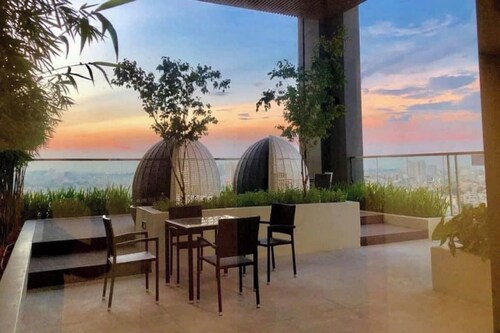 Vivian Boutique Hado Centrosa Residence