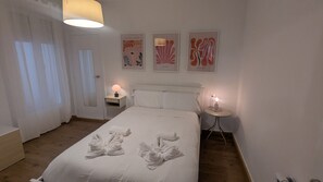 1 bedroom, iron/ironing board, free WiFi, bed sheets - 659A Centrally located apartment for 3 people (Oviedo)