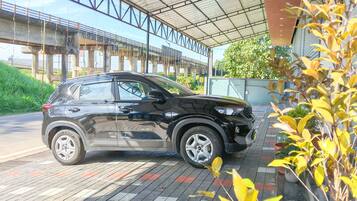 Aparcamiento sin asistencia gratuito