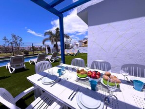 Outdoor dining - Villa  Red Princess - Private Heated Pool (Golf Del Sur)