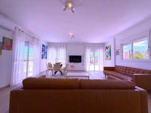 TV - Villa Ocean's Twelve (Golf Del Sur)