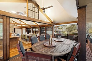 Dining - The Tree House, Cottage Point - Back to Nature. Peaceful, Tranquil, Lush (Cottage Point)