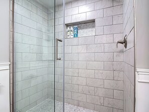 Hair dryer, towels - Unwind in this beautifully designed 1BR Sandpoint condo in Daytona Shores, where each evening ends with stunning sunset views over the Intracoastal. Just steps from the beach, it’s the perfect place to relax, recharge, and enjoy coastal living. (Daytona Shores)