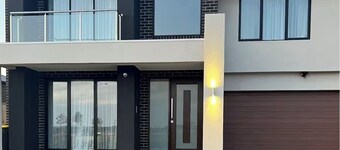 Room-stunning Guest Room Retreat in Bonn