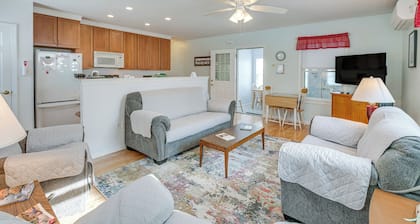 Unbeatable Downtown Location! Bar Harbor Apt