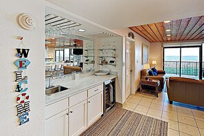 Interior - Stunning Shorefront 3BR: Suntide III - Unit 305 (South Padre Island)
