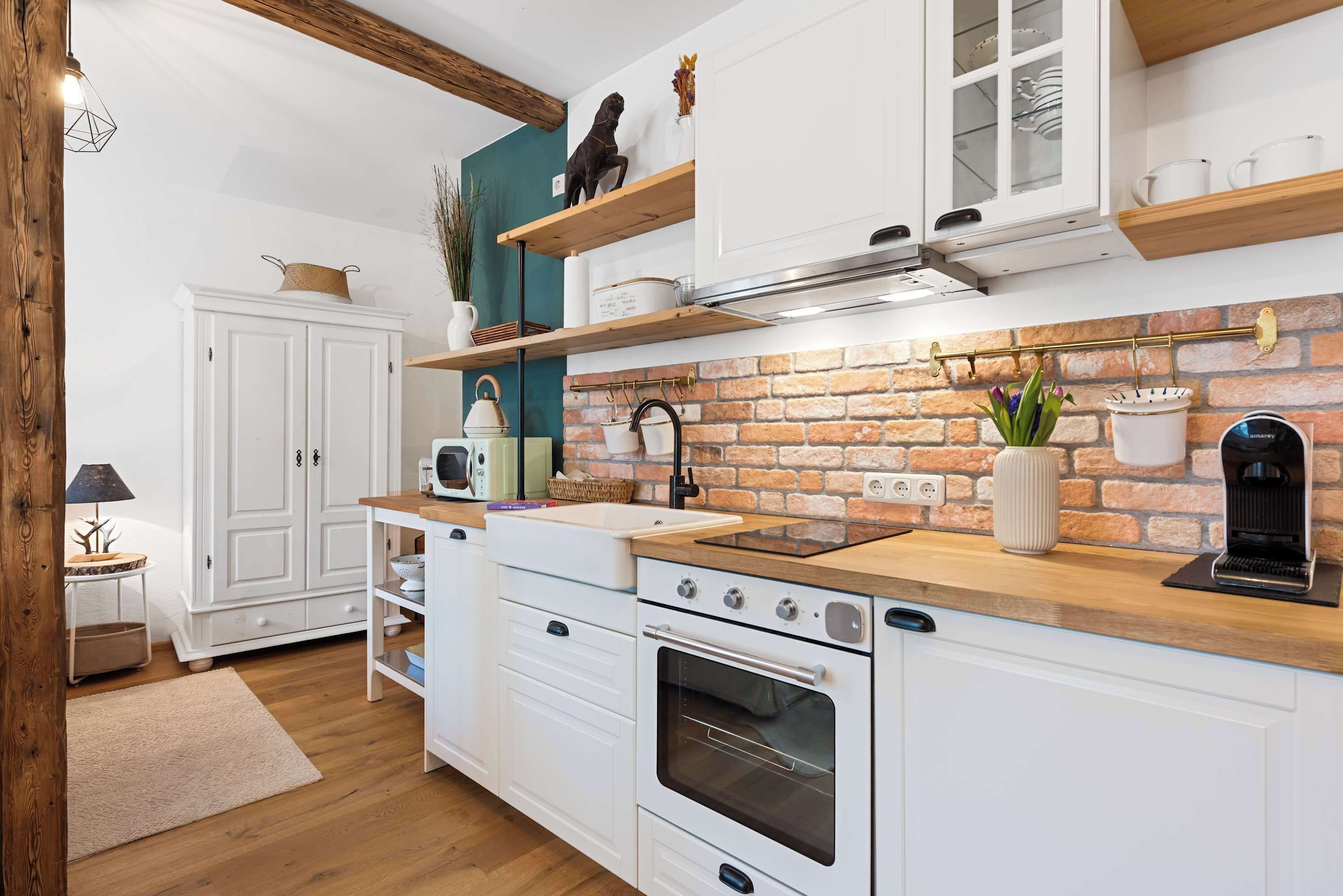 Kühlschrank, Ofen, Herdplatte, Geschirrspüler