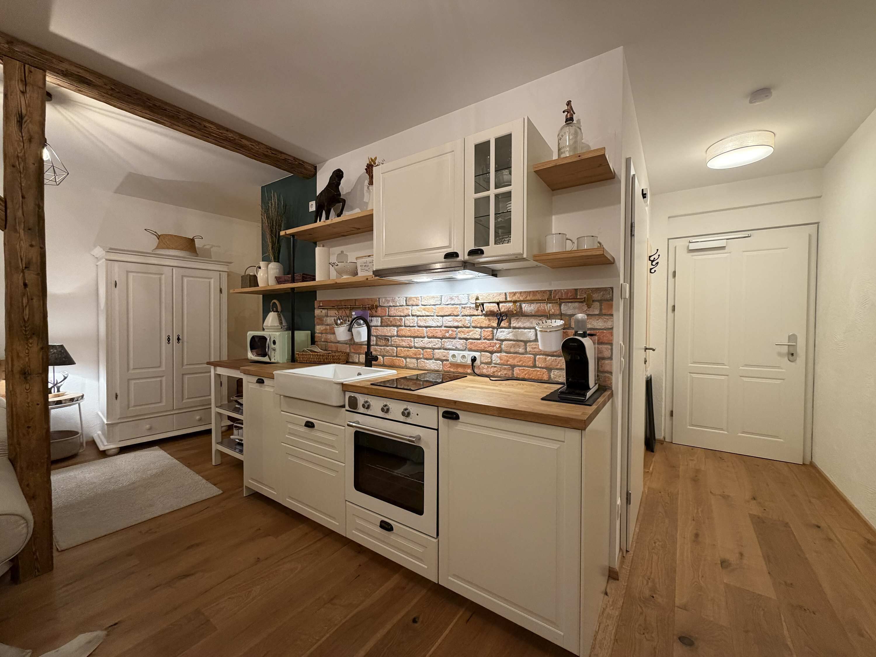 Kühlschrank, Ofen, Herdplatte, Geschirrspüler