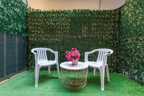 Property grounds - Apartment 'Il Tulipano House' with Private Terrace, Wi-Fi and Air Conditioning (Catania)