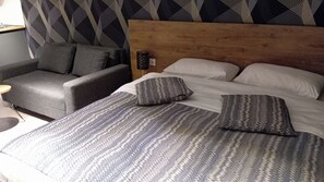 Internet, bed sheets - Tranquil studio apartment in cool new Gudauri getaway (Gudauri)
