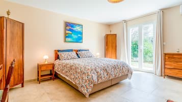 1 habitación, wifi y ropa de cama