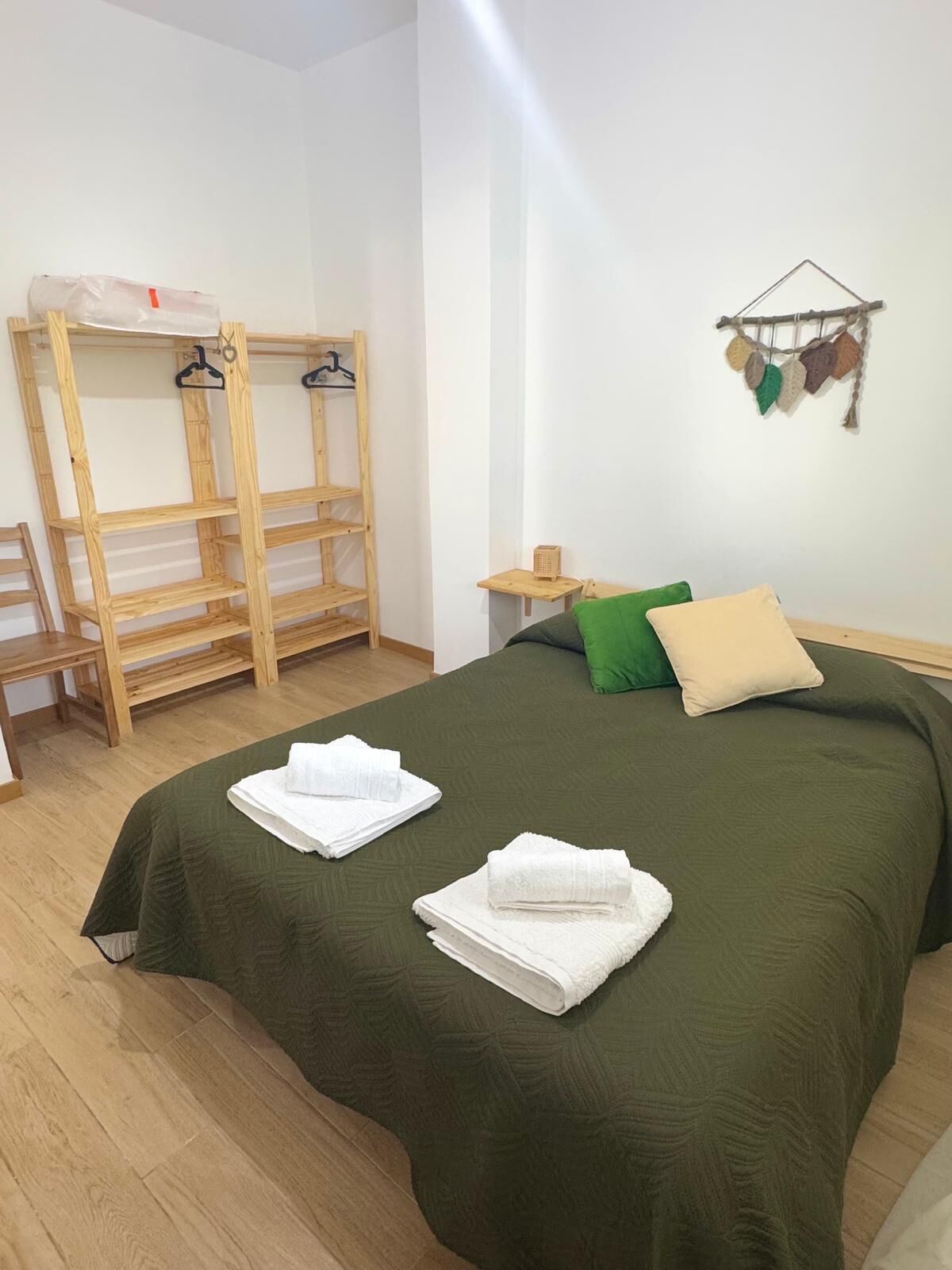 Deluxe-Apartment, Gartenblick | Verdunkelungsvorhänge, Bügeleisen/Bügelbrett, kostenloses WLAN