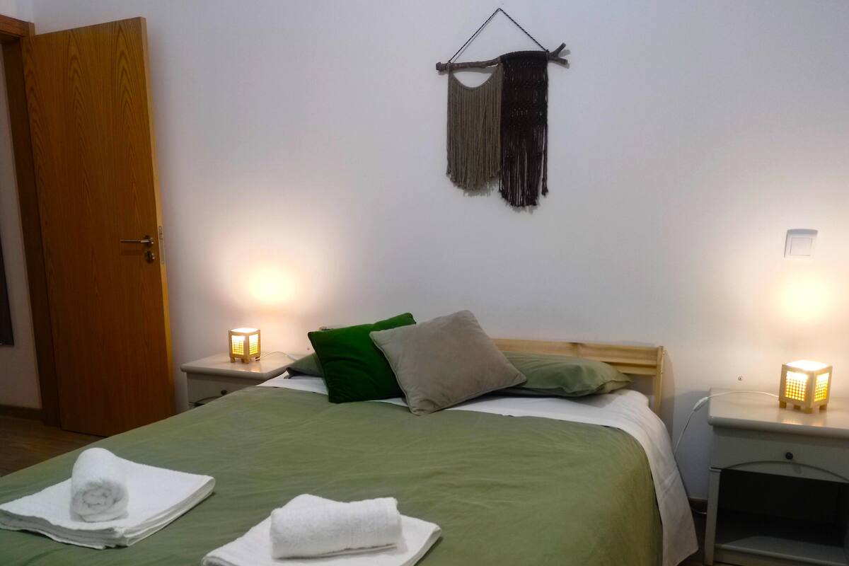 Blackout curtains, iron/ironing board, free WiFi