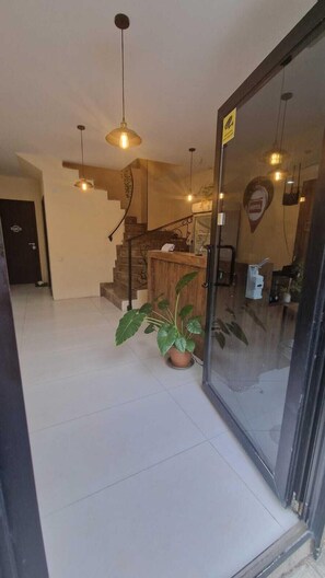 منطقة الاستقبال