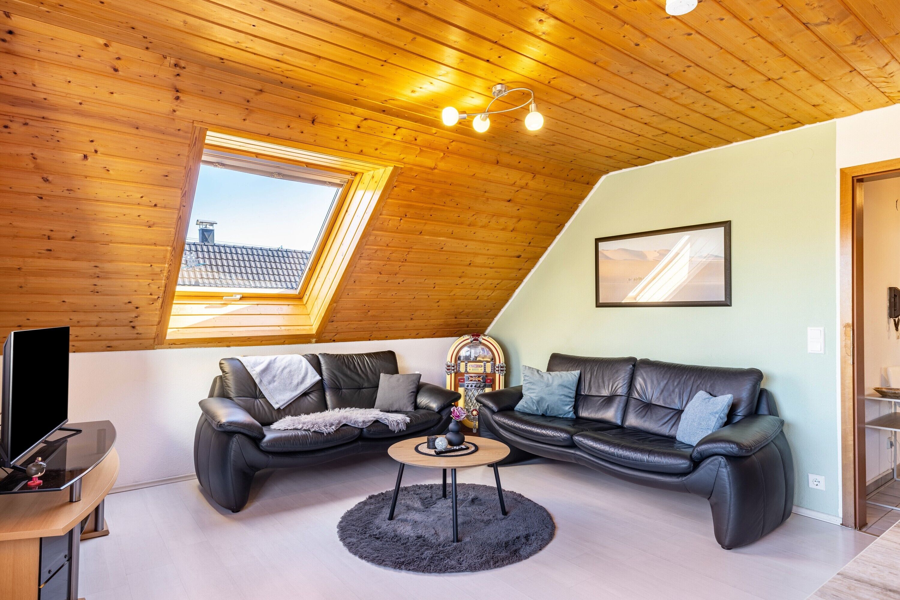 电视、立体声音响