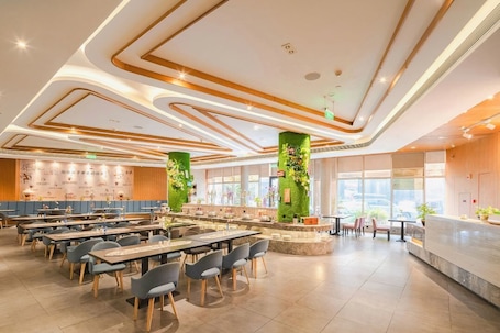 Restaurant. Sofis Kaqiusha Hotel