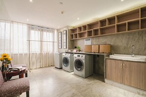 Laundry - Sofis Kaqiusha Hotel  (Chengdu)