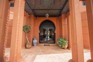 Facciata della struttura