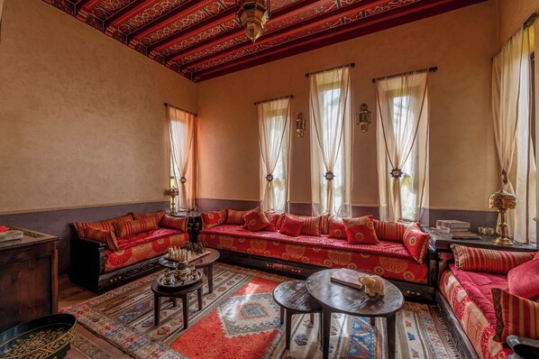 منطقة الجلوس في الردهة