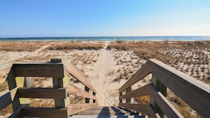 Beach - Stay at Bunker Hill, a spacious 4-bedroom oceanfront house in charming Topsail Beach! (Topsail Beach)