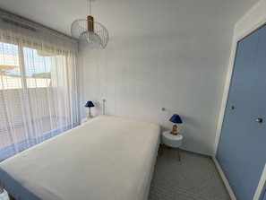 1 bedroom - 4-Person Apartment with Terrace and Parking, Argelès-sur-Mer (Argelès-sur-Mer)