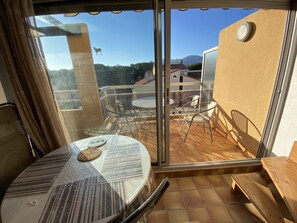 Dining - Mezzanine apartment for 4 near beach (Argelès-sur-Mer)