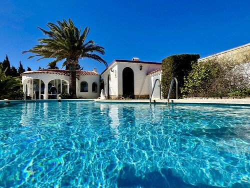 Modern Villa in Miami Platja with Private Pool
