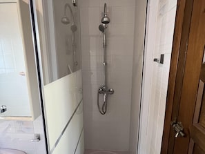 Hair dryer - Villa with Private Pool, Parking, A/C in Miami Playa (Miami Playa)