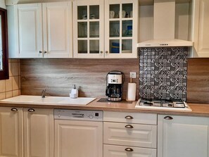 Private kitchen - VILLA TER CON PISCINA PRIVADA (Miami Playa)