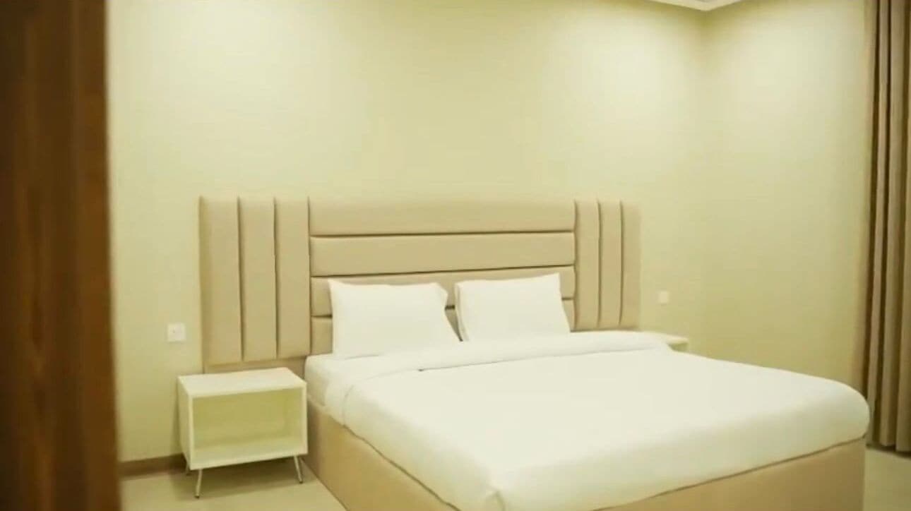 Chalet de lujo, balcón, vista a la playa | Ropa de cama de alta calidad, wifi gratis y ropa de cama 