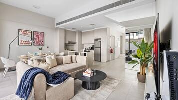 Tv, tv-spel och böcker