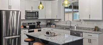 Family 3BR Mountain Stay on Midway Main St Near Park City & Deer Valley Ski Resorts