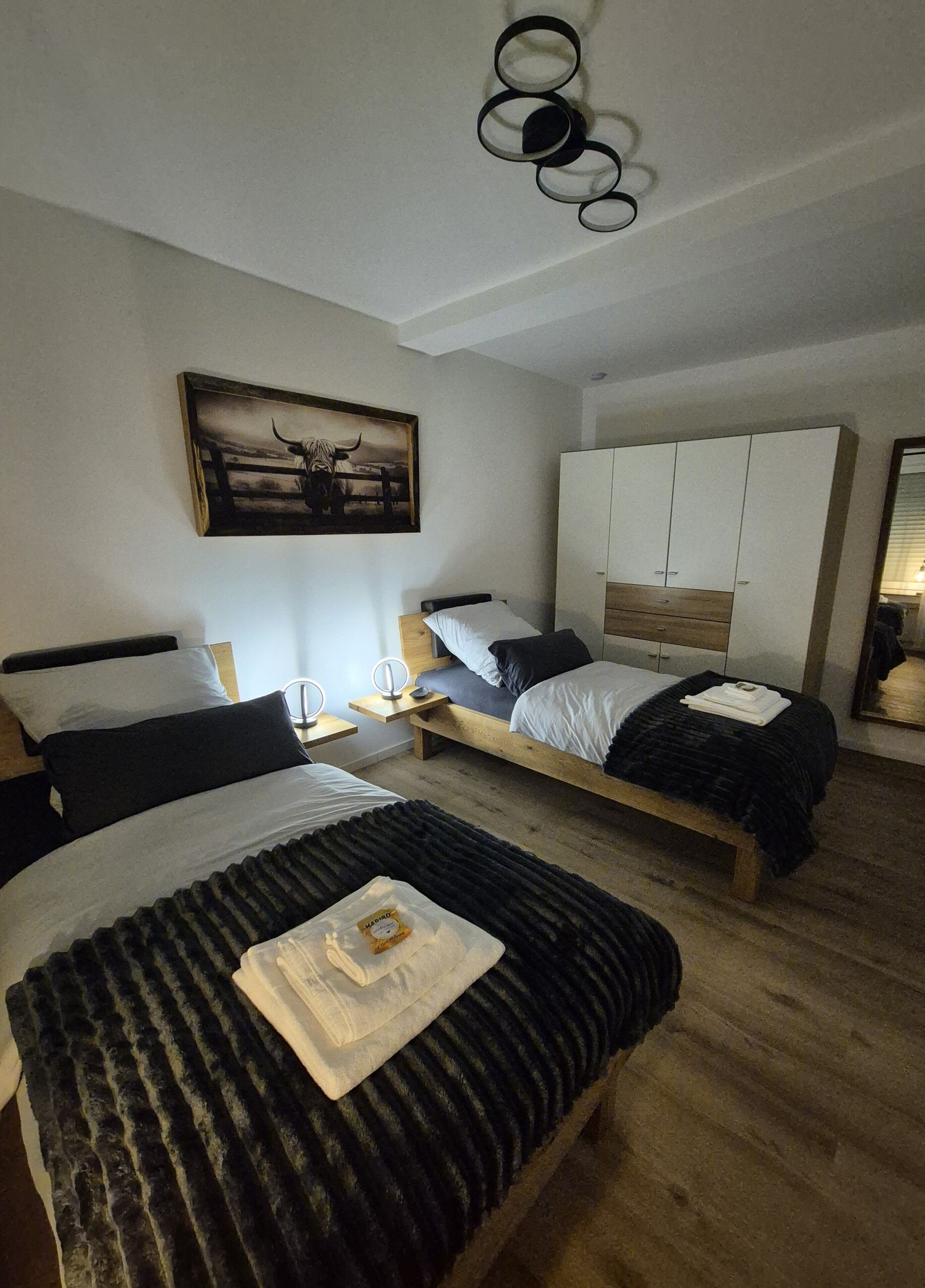 Bügeleisen/Bügelbrett, WLAN, Bettwäsche