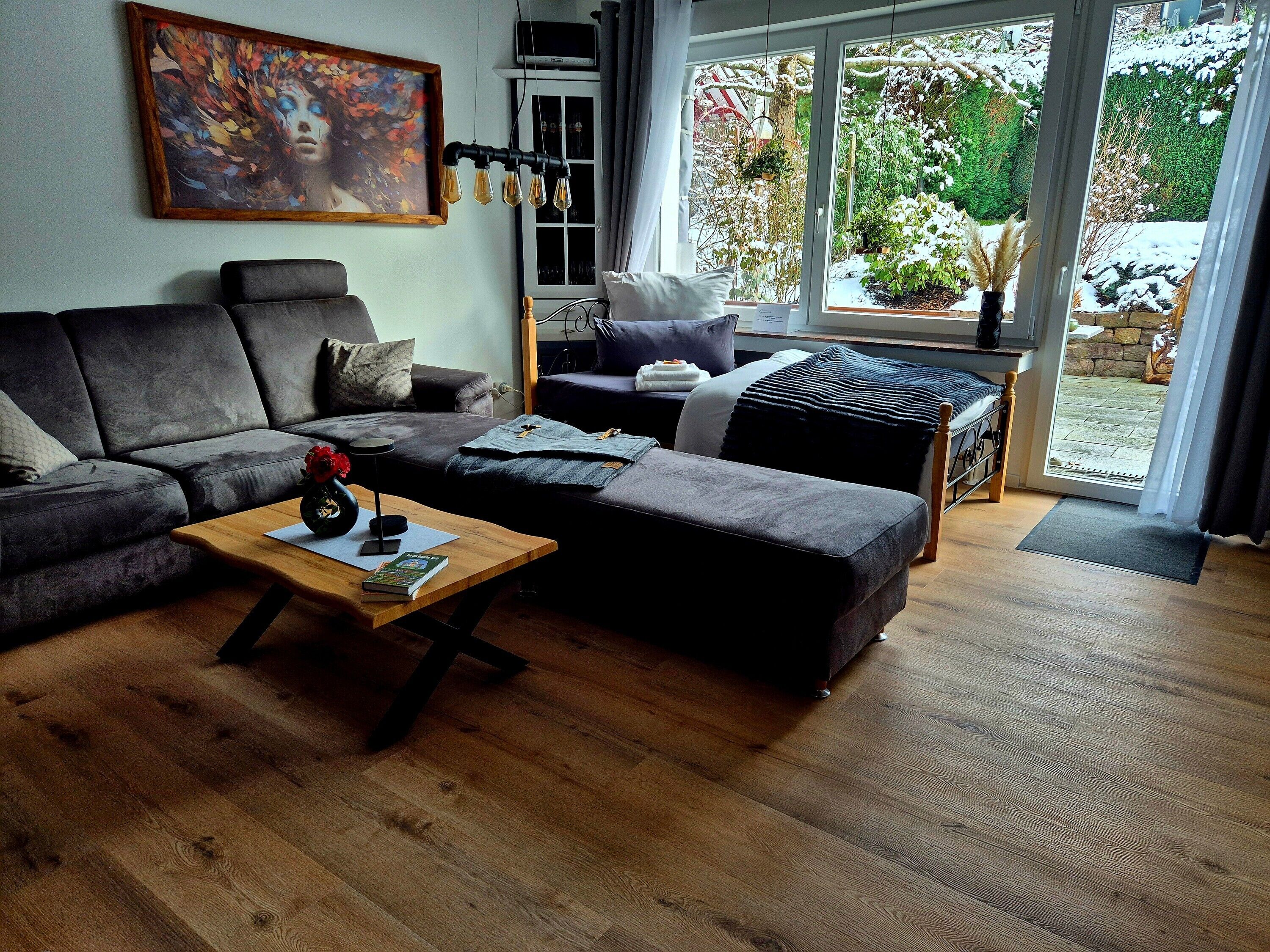 Fernseher, Stereoanlage