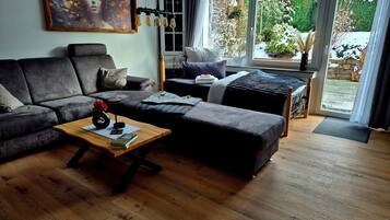 Fernseher, Stereoanlage