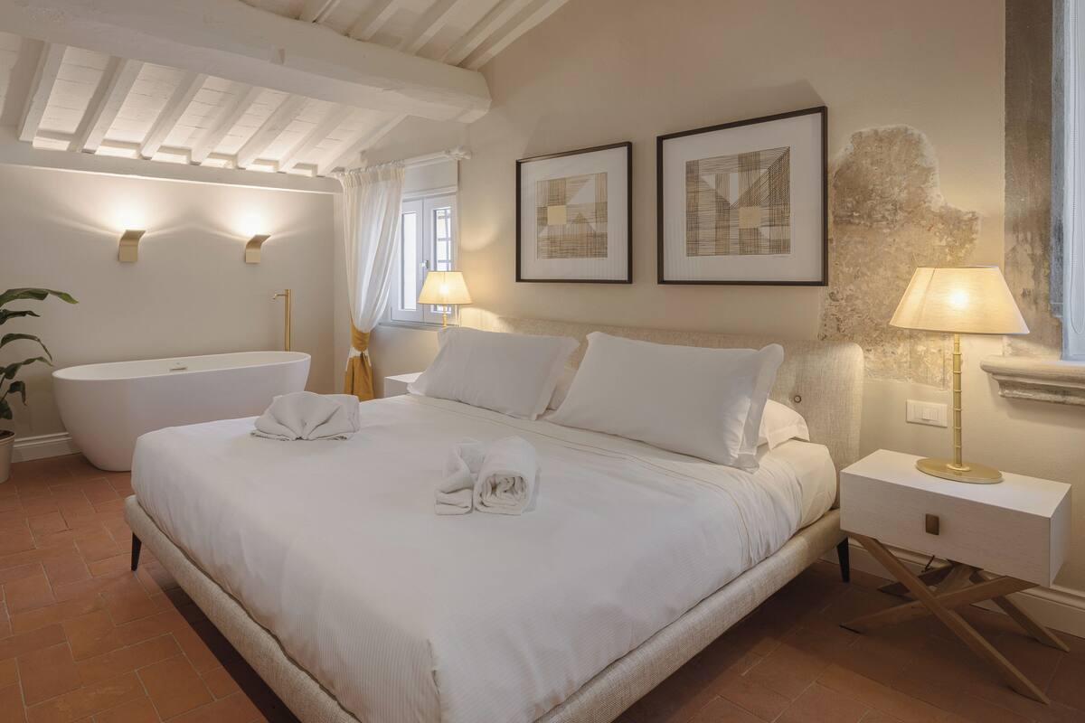 Deluxe Double Room, City View | In-room safe, desk, blackout drapes, iron/ironing board