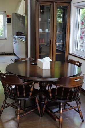 Room, Lanai, Garden View | Interior - Aoyama House (Otaru)