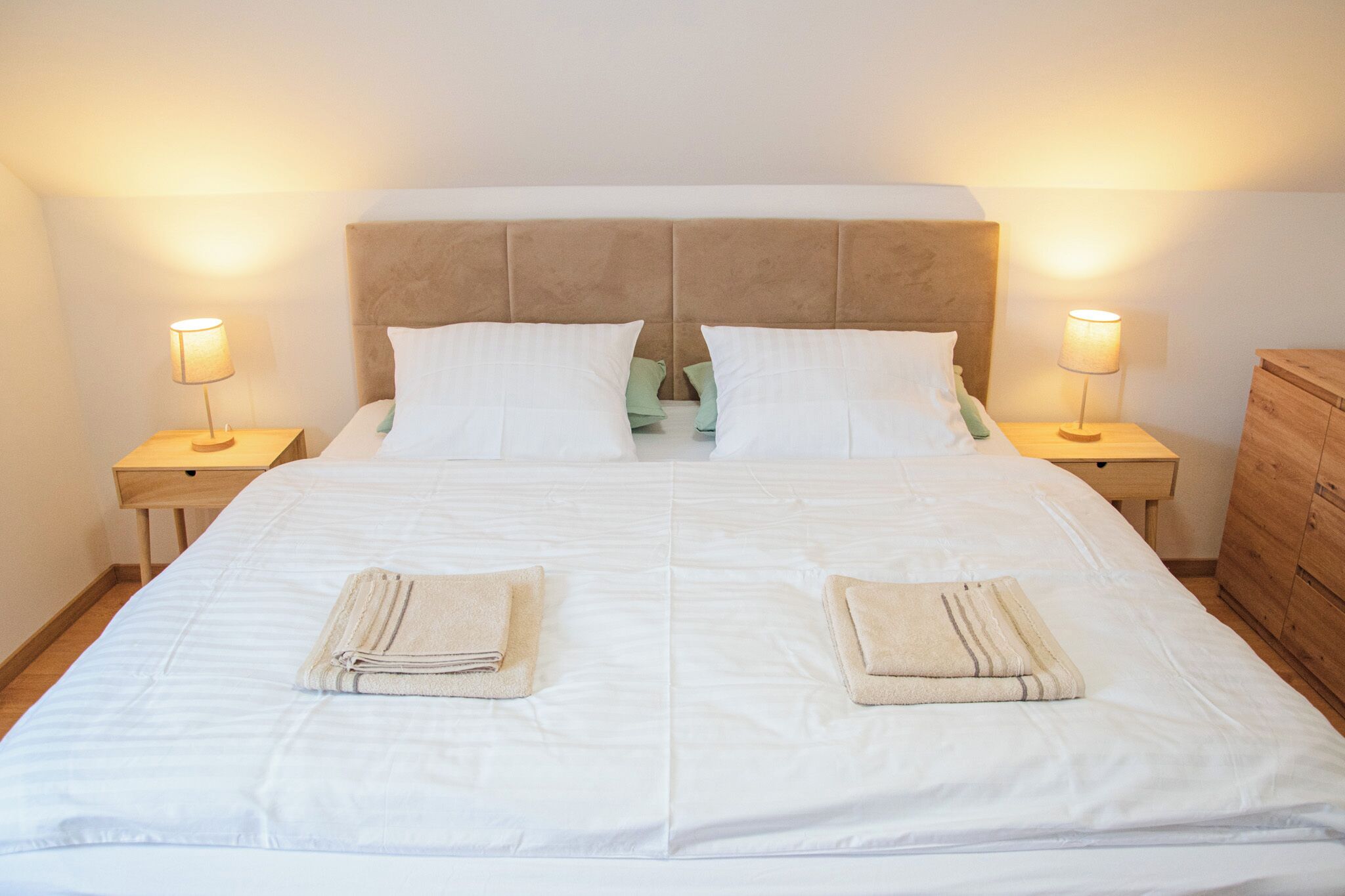 3 bedrooms, iron/ironing board, WiFi