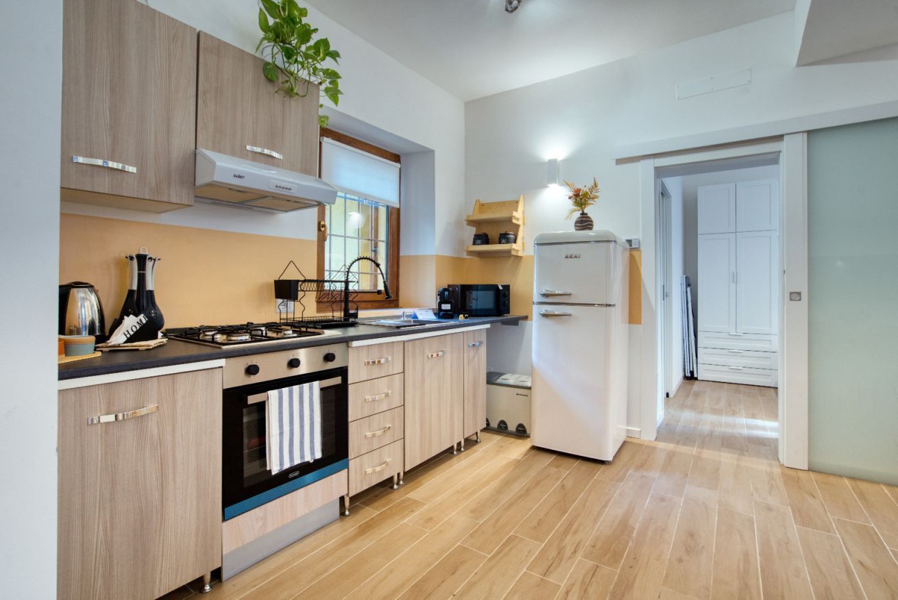 Frigorífico y microondas